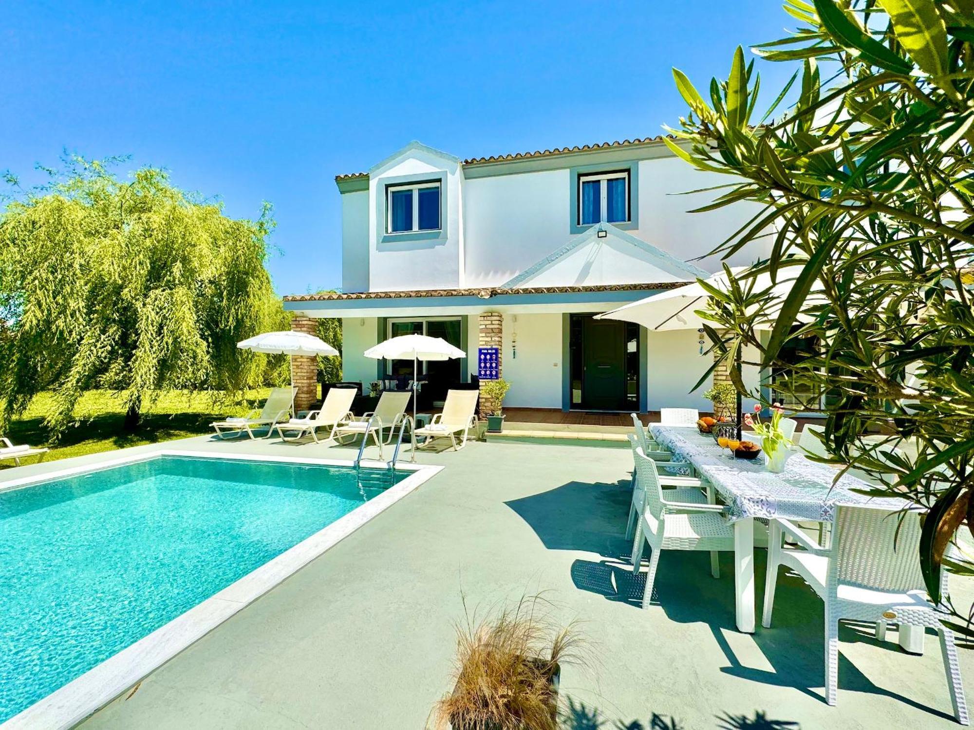 Villa Rubina Sidari With Private Pool By Dadovillas Velonádes Exterior foto