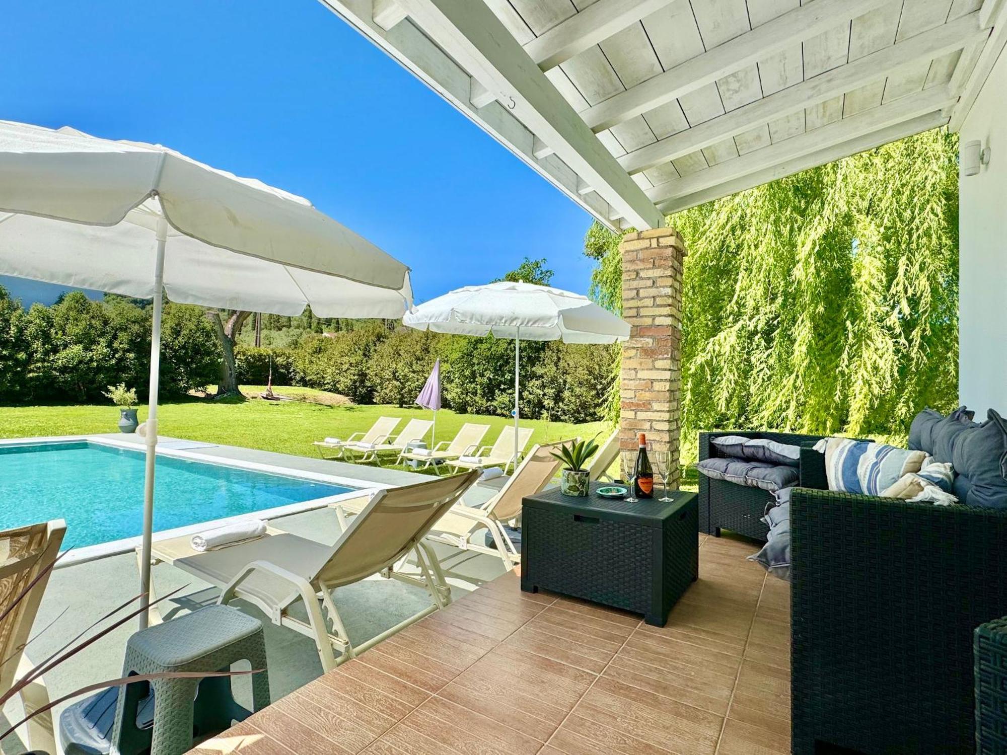Villa Rubina Sidari With Private Pool By Dadovillas Velonádes Exterior foto